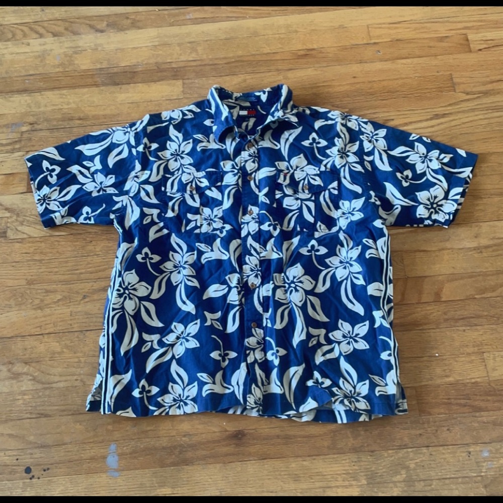Vintage Tommy Hilfiger Hawaiian shirt mens large